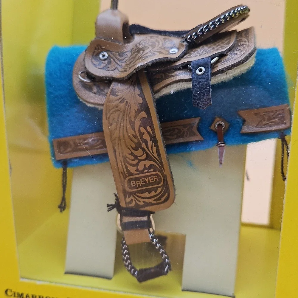 Breyer Cimarron Western Pleasure Saddle #2467 Brand New NIB